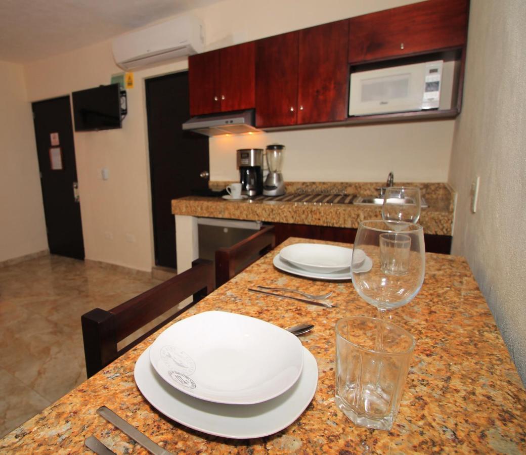 Papagayo Hotel Boutique 普拉亚卡门 外观 照片 Kitchenette