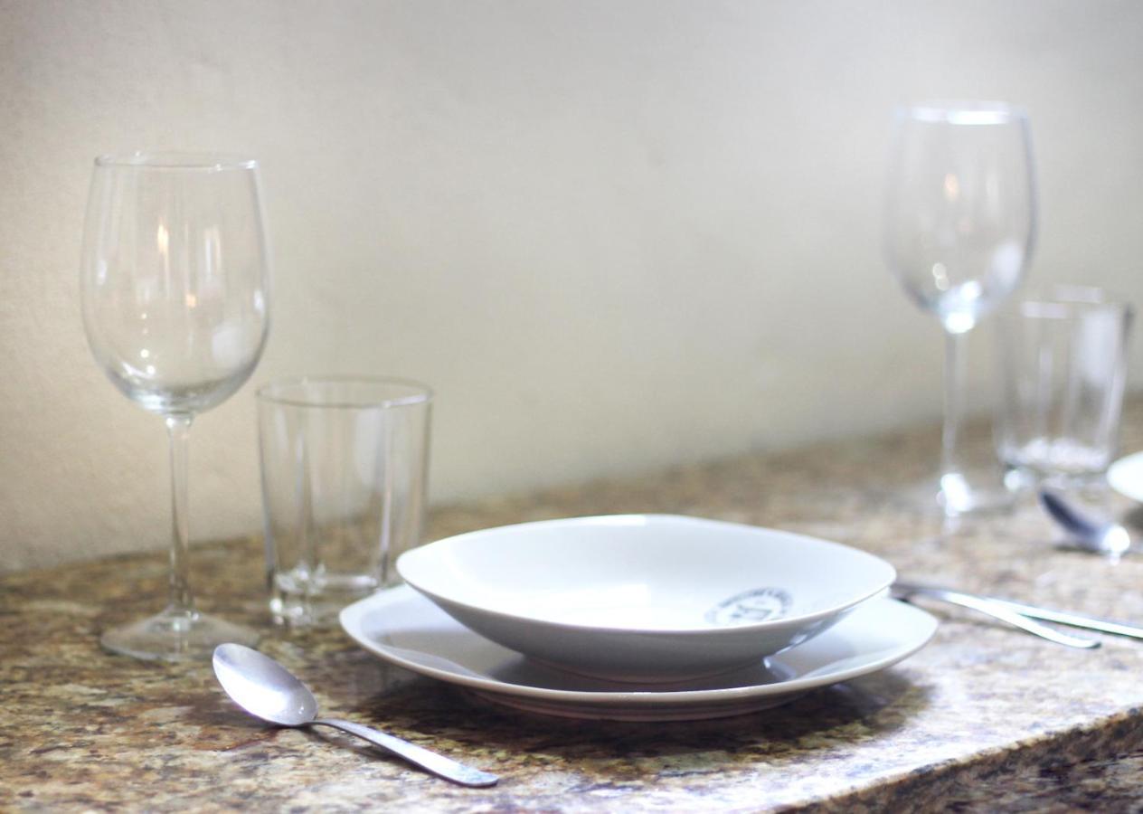 Papagayo Hotel Boutique 普拉亚卡门 外观 照片 Place setting with a soup bowl