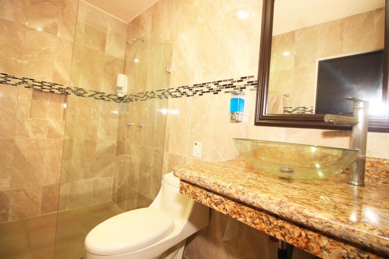 Papagayo Hotel Boutique 普拉亚卡门 外观 照片 Bathroom